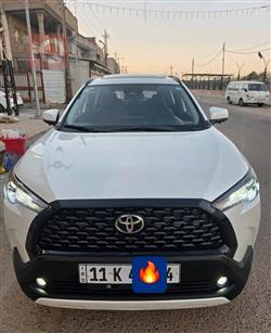 تۆیۆتا کۆرۆلا کرۆس